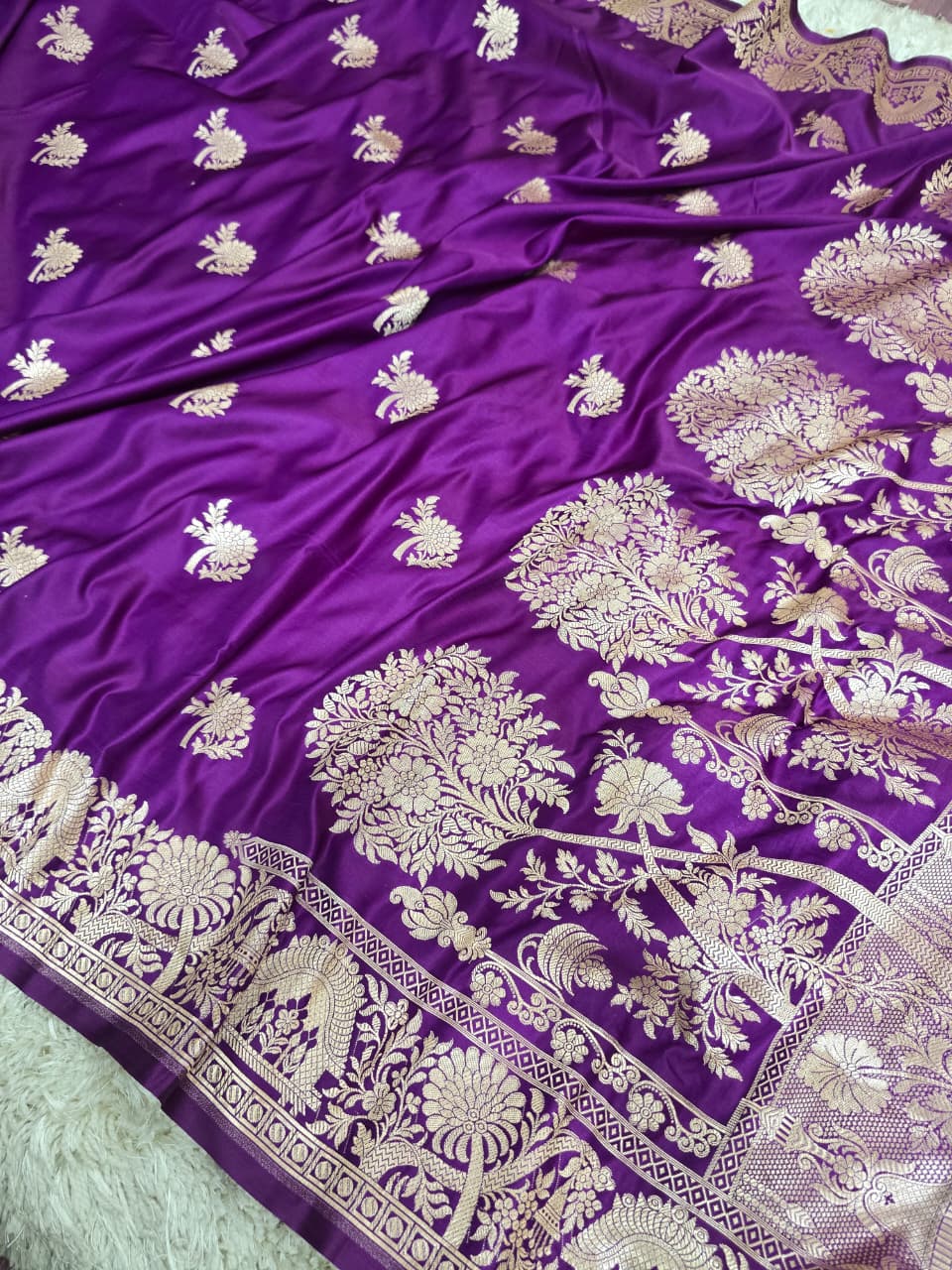 Banarasi Katan Silk Zari Border Buta Design Saree