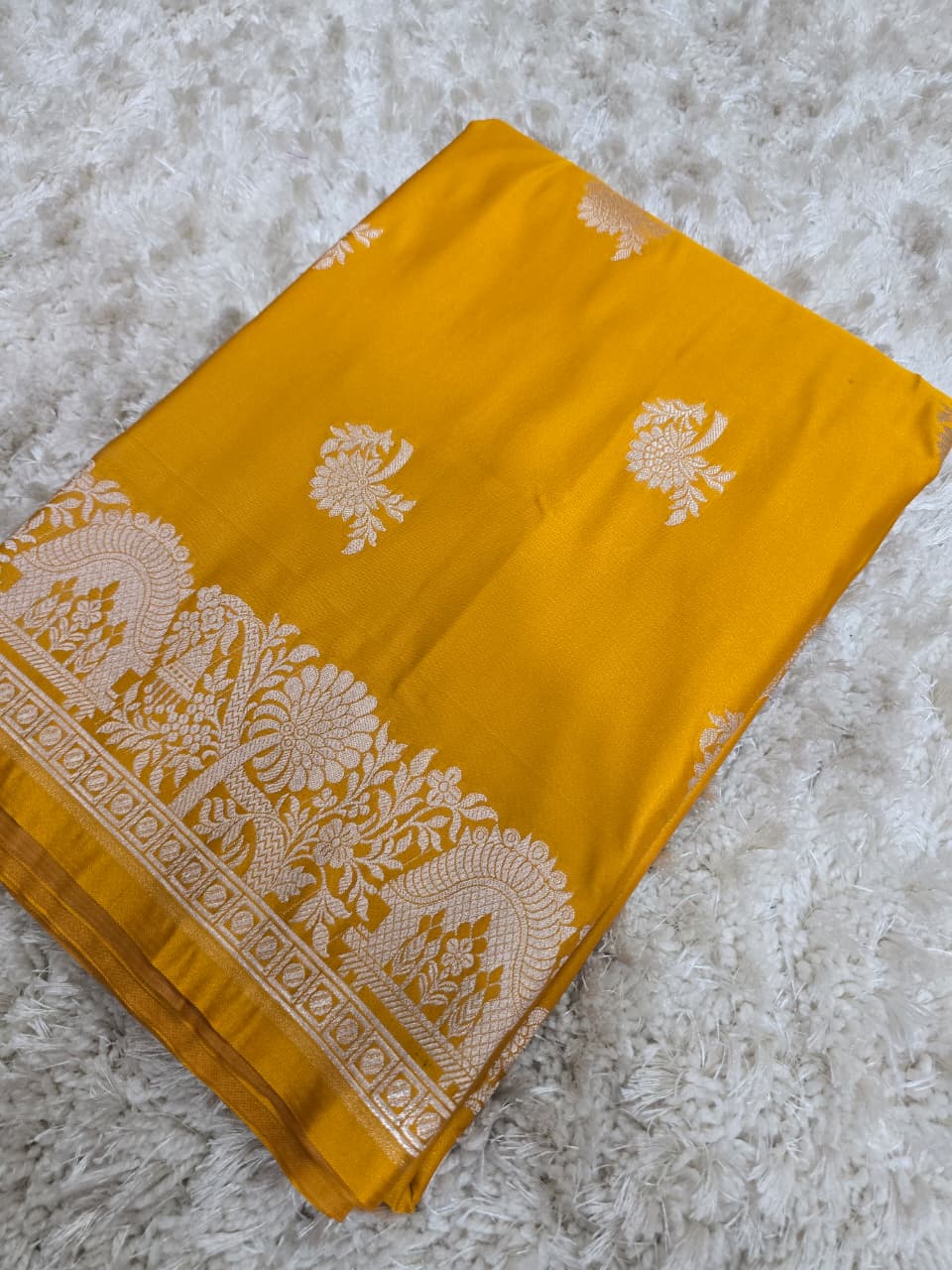 Banarasi Katan Silk Zari Border Buta Design Saree