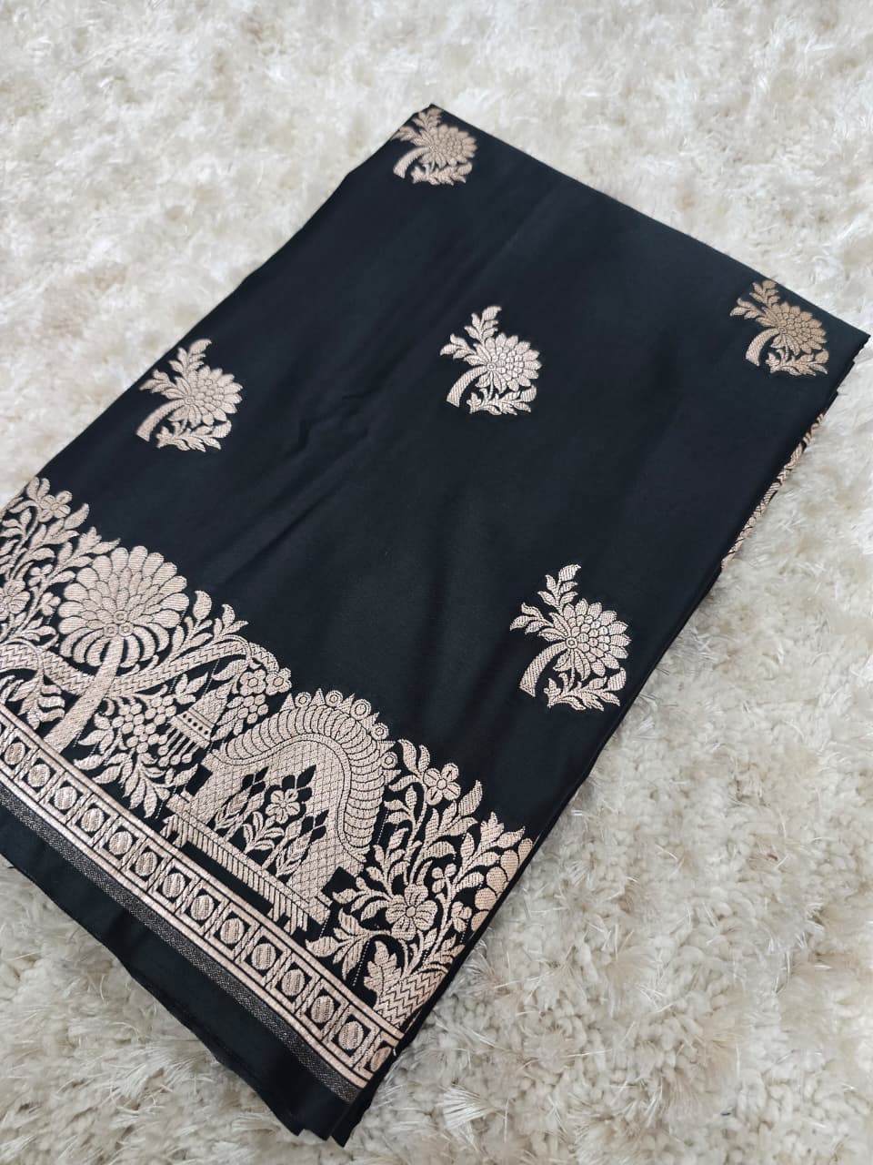 Banarasi Katan Silk Zari Border Buta Design Saree