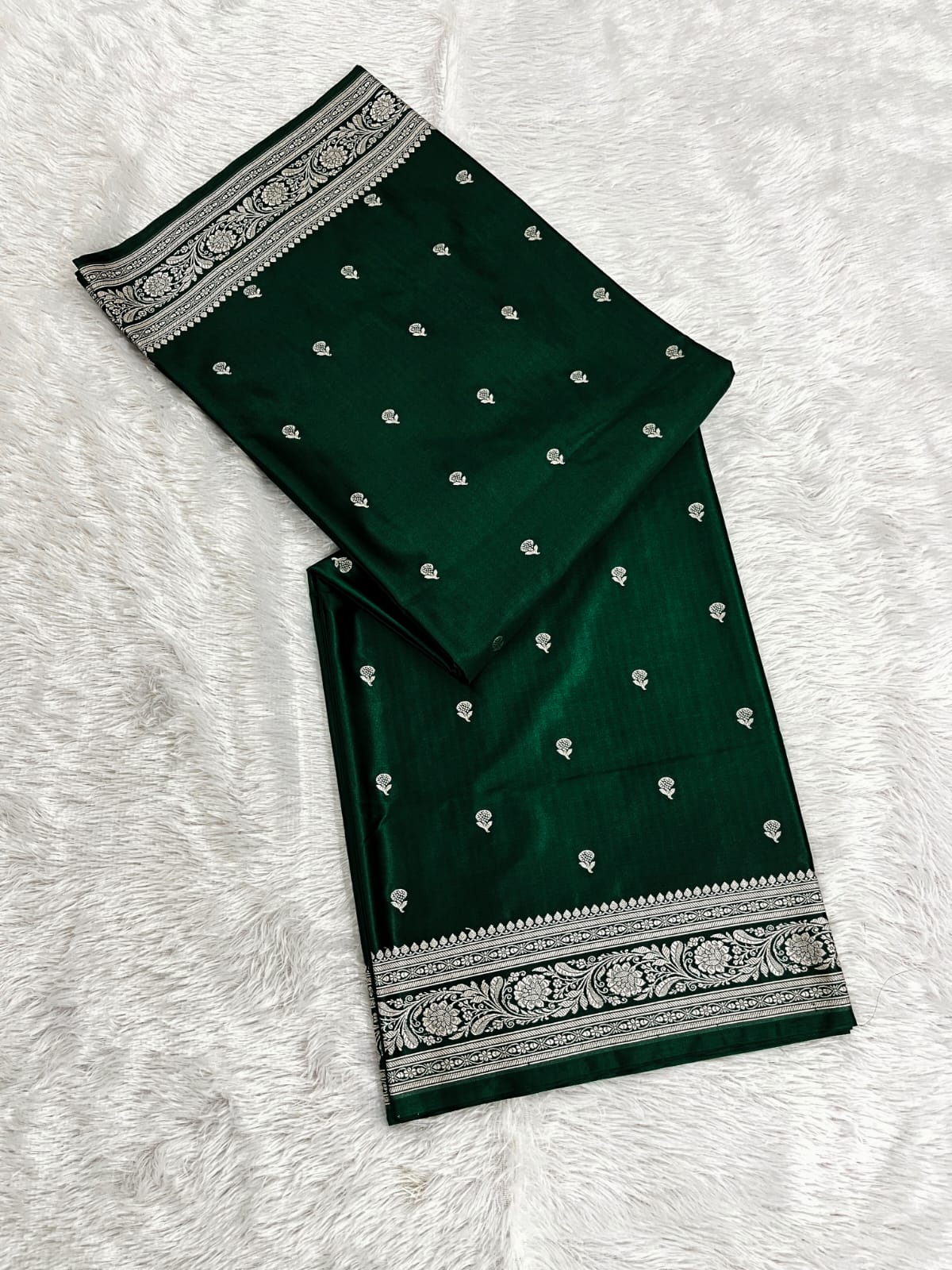 Mashru Silk Soft  Katan Banarasi Border Buti Saree