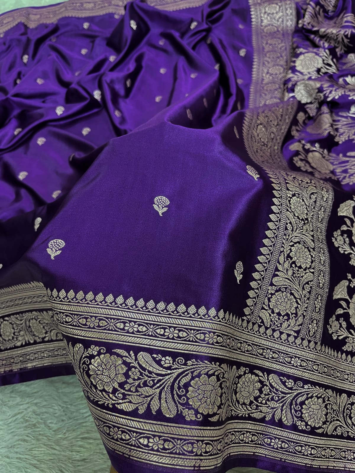 Mashru Silk Soft  Katan Banarasi Border Buti Saree