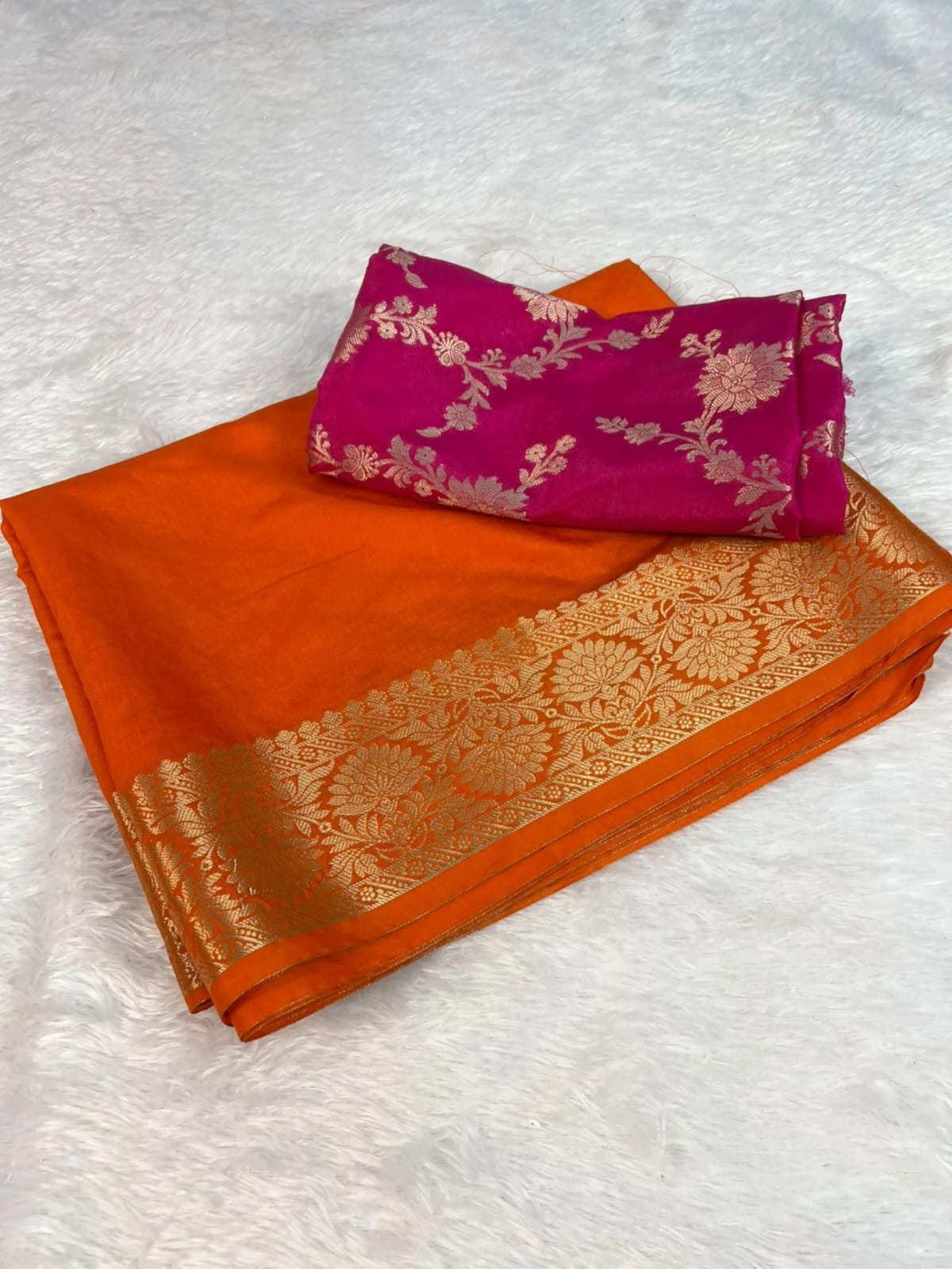 Banarasi Silk Warm Silk Saree Plain Body