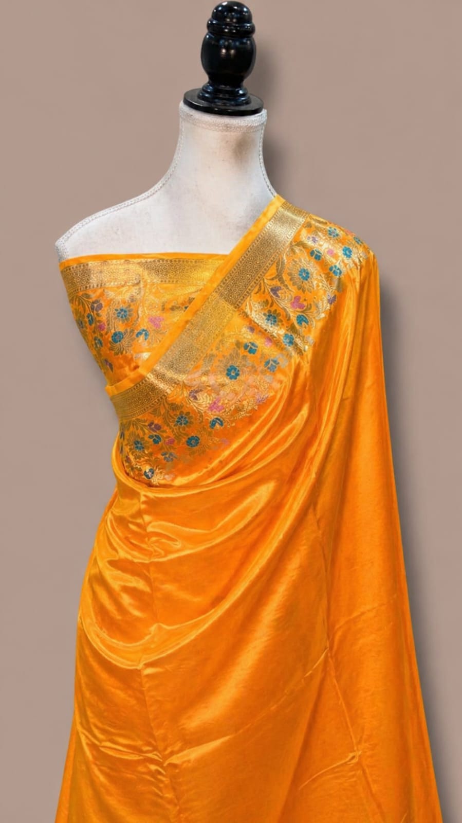 Banarasi warm soft silk sarees plain body meenakari